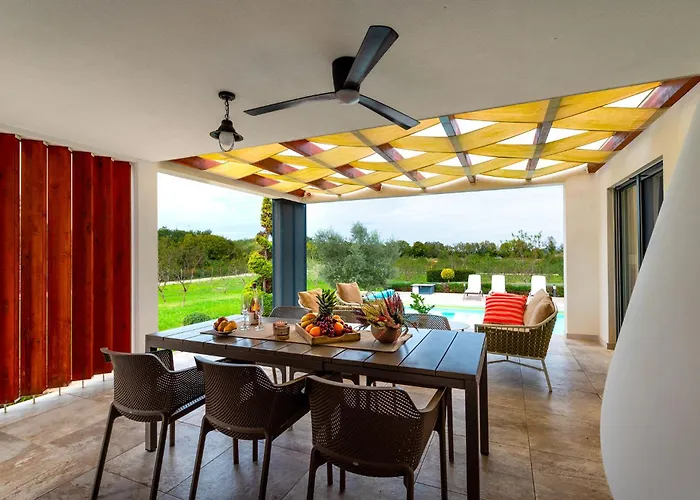 Villa Royal One